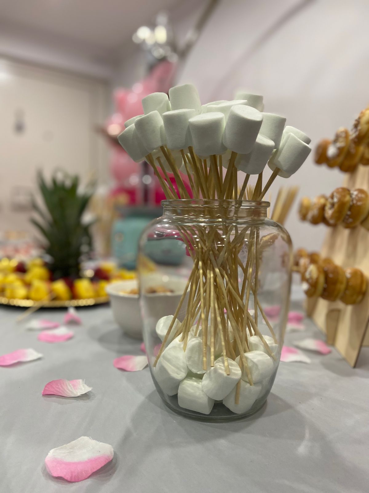 Mesa de dulces y salados de Eventos Z, foto 2 de 13